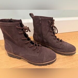 Vionic Lani II Lace-Up Combat Boots NWOT 7.5
